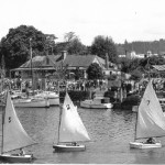 Reyburn House 1945; Regatta Day, Town Basin. The house has been out of the Reyburn family hands for over 30 years now and is looking rundown.